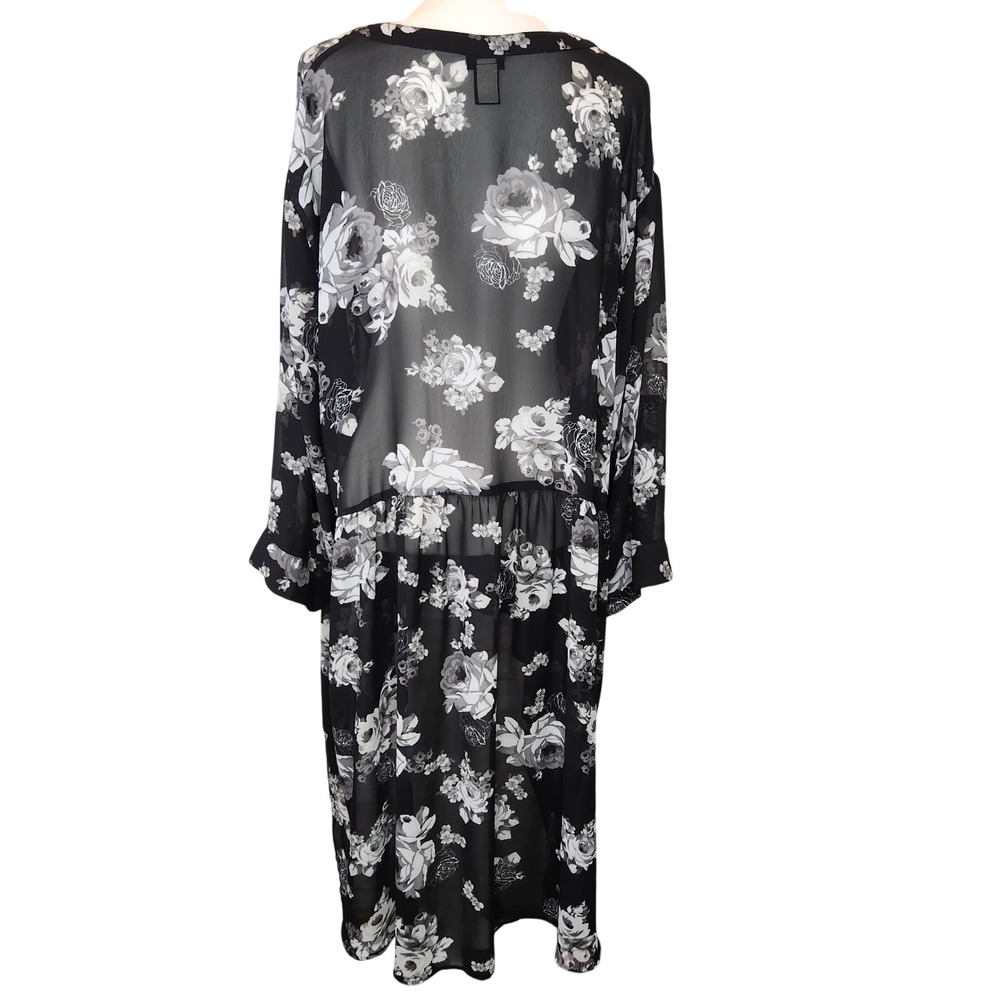 Torrid Coverup Sheer Floral Black White High Low Button Front 4X - Picture 4 of 7